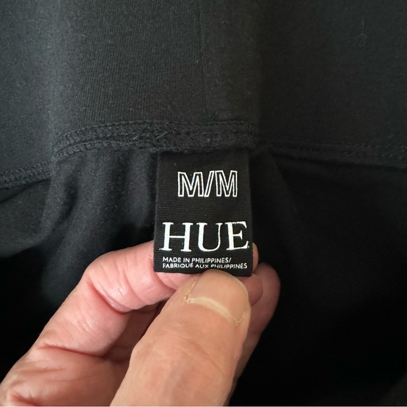 HUE Ponte Black Leggings Back Pocket Jean Style Size Medium - Picture 8 of 10